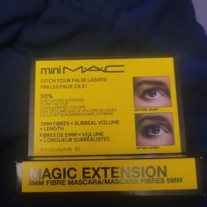 MAC Cosmetics Mini Magic Extension Mascara - Black